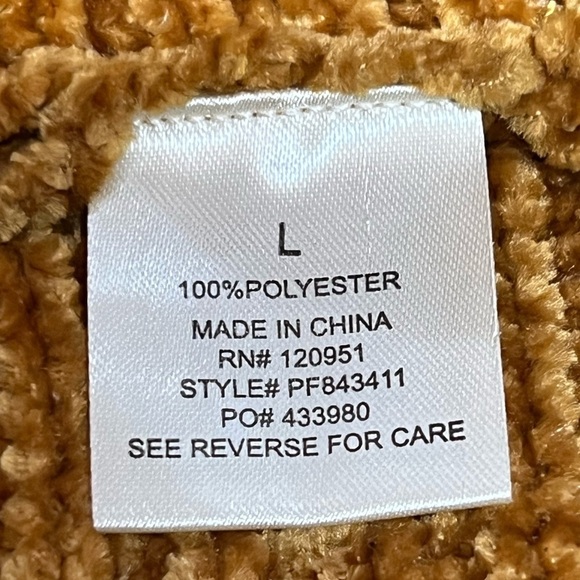 Pink Rose Sweater Gold Size L - Picture 8 of 10